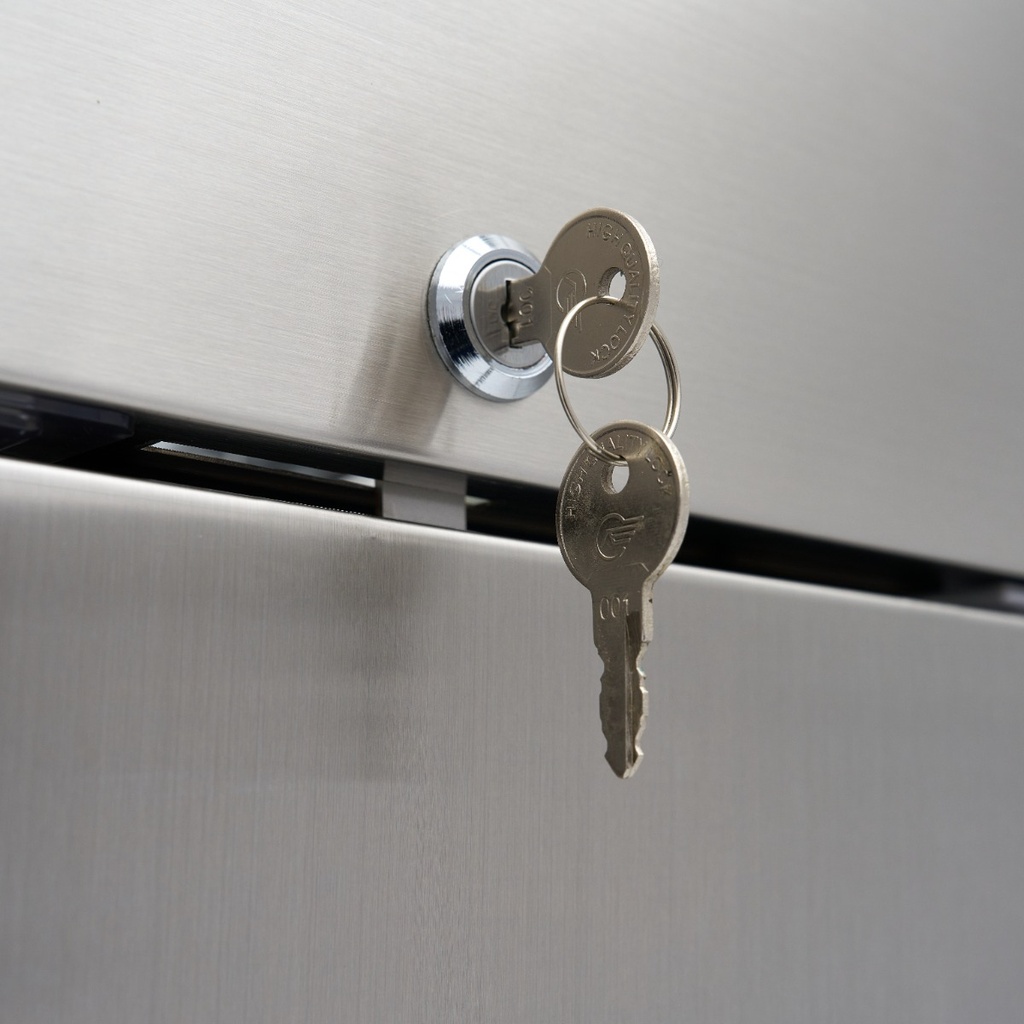 __import__Maxima__09400136-7